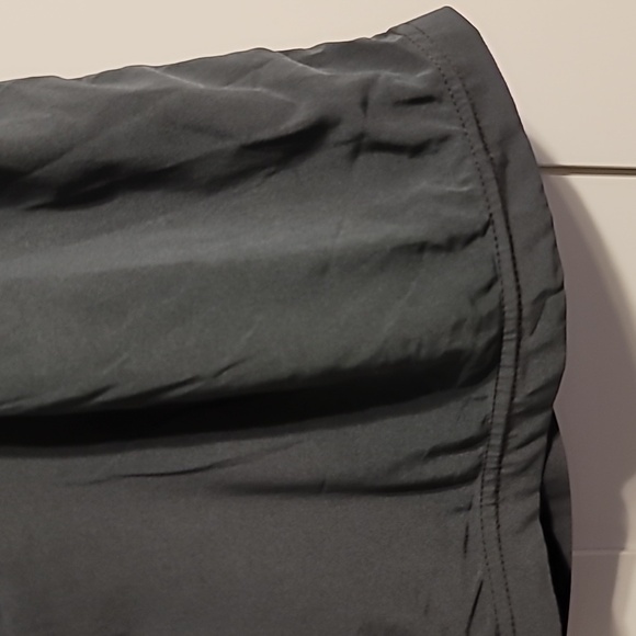 James Perse Yosemite Board Shorts Men's Size 34x10 Gray Stretchy Nylon Trunks - Picture 3 of 9